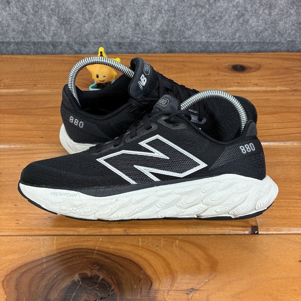 New Balance Fresh Foam X 880v14 Womens 7 Black White Running Shoes W880K14 - Picture 7 of 16